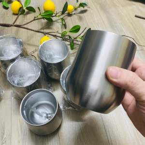 Ly giữ nhiệt Nhật bãi 330ml có nắp mua 1 lần dùng rất lâu không toát mồ hôi không rỉ sét
