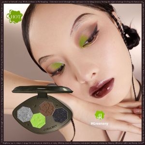 GIRLCULT | Easy-to-Carry Matte & Shimmer 4-Color Eyeshadow