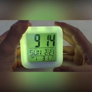 Jam Meja Digital Kubus Kotak LED MOODY CLOCK - COLOUR Change Digital Alarm Cube