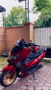 SKOTLET STIKER MOTOR MERAH METALIK CANDY SCOTLITE RED CANDY SKOTLAIT MERAH METALIK SCOTLAIT MERAH METALIK CANDY SKOTLET MERAH HARGA PROMO BISA COD