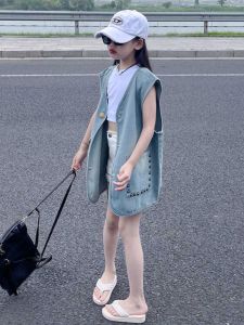Retro Vintage Girls Denim Vest Childrens Fashion Heavy Duty Rivet Tank Top Spring Autumn Seasonal Kids Clothing Vest