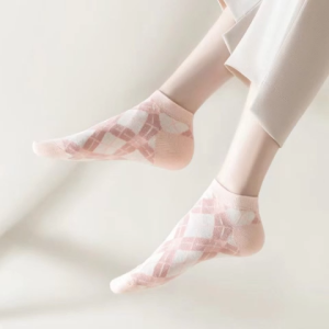 SAVE Low Cut Women Socks Cotton Korean Cute Breathable Woman Stocking Casual Streetwear Comfy Stoking Pendek Comel Kartun S04