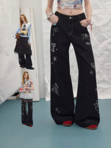 Unifree | Retro Low Waist Loose Slimming Spray Painted Straight Jeans