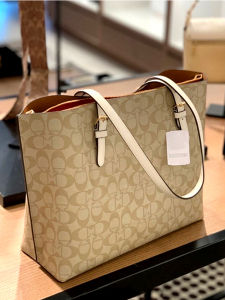 Shanghai Warehouse Outlet Expertly Selected Nut Packaging Recommended Tote Bag 2023-c818 Other Brand Shoe Boot Packaging