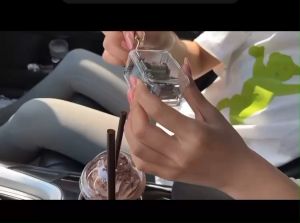 SG Stock Childhood Manual Winding Acrylic Music Box / Music Toys for kids / Wind-up Movement Goodie Bag Christmas Gift