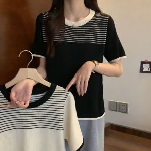 CORE Women Striped Knitted Blouse Casual Round Neck Short Sleeved Top
