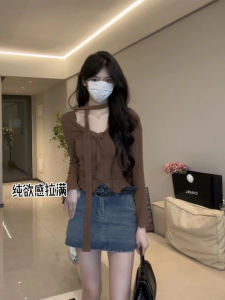 Early Autumn New Arrival Korean Style Atmosphere Stringy Selvedge Lace-up Chic Cropped Small Top Elegant Slimming Long-Sleeved T-shirt Women