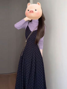 CHANGTONG | ชุดถักวินเทจพร้อมเดรสสายเดี่ยวพื้นลายจุด