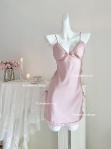 Roseberrrry Ballet เด็กผู้หญิง เซ็กซี่ น้ําแข็ง ผ้าไหม สายคล้อง ชุดนอน ความปรารถนาอันบริสุทธิ์ของผู้หญิงพร้อมแผ่นรองหน้าอก กระโปรงสั้น ชุดนอนโบว์คอ V ฤดูร้อน