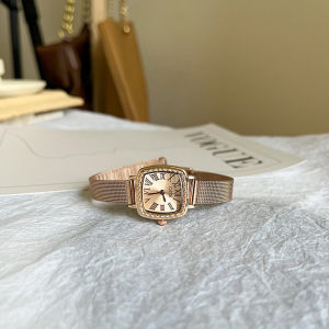 Zongli Square Dial Quartz Movement ผู้หญิง นาฬิกาบุคลิกภาพเรียบง่ายย้อนยุคแฟชั่นสูงสไตล์ Ins โลหะผสม สายคล้อง กระจกมิเนอรัล