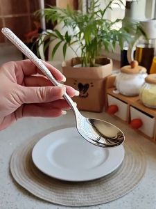 (ชุด 10 ด้าม) ช้อนกินข้าวนักเรียน ช้อนดาราเน็ต ช้อนเกาหลี ในครัวเรือนระดับ high-end พร้อมที่จับยาว