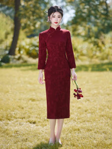 Red Long Sleeve Qipao Wedding Dress New Chinese Style Slim Fit Evening Gown Engagement Party Dress Breathable Polyester Fiber