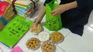 Tas Snack Souvenir Kain Spunbond Goodie Bag Oval 25x35 Bingkisan Hampers Parcel Lebaran Idul Fitri 2025 Anak / Kantong Belanja Toples Kue Kering
