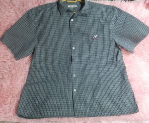 Luzyjanechic refurbished  Mens polo in short sleeve with collar size XL and best fit for men with mentioned size.
