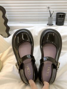 รองเท้า Mary Janes สีดำสไตล์ย้อนยุคสไตล์ฝรั่งเศสสำหรับผู้หญิง รองเท้า Mary Janes สไตล์อังกฤษ รองเท้าแฟชั่นฤดูใบไม้ผลิและฤดูใบไม้ร่วง