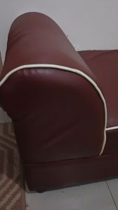 JILL ELEGANT CLEOPATRA SOFA WITH 2 PCS RANDOM COLORS OF THROWPILLOWS - HATCHIES CORNER