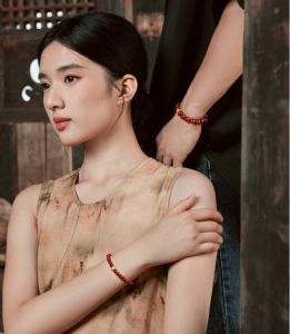 ZHOU LIU FU 周六福 24K Yellow Gold Bracelet Red Agate Bracelets Six True Words Mantra Charm Beaded Bracelet Spiritual Chinese Jewelry for Couple Women Men Her Birthday Special Day A1914657 A1914663