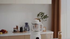 CEOOL เครื่องปั่นสมูทตี้ เครื่องปั่นน้ำผลไม้ เครื่องทำน้ำเต้าหู้ 600W ความจุ1.2ลิตร GC-K1218