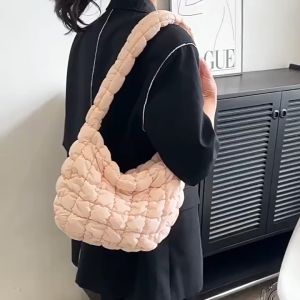 【Ready Stock】Trendy Lattice Crossbody Bag Lightweight Crossbody Purse Quilted Tote Bag Women Padding Shoulder Bag Puffer Tote Bag