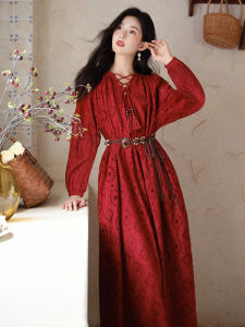 High-End French Style Red Hollow Out Dress for Women Perfect for Spring Summer Autumn Ideal Beach Dress with V-Neck Half Sleeves
