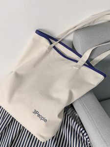 กระเป๋าผ้าใบความจุขนาดใหญ่สำหรับผู้หญิง กระเป๋าสะพายไหล่ผ้าใบสำหรับนักเรียน กระเป๋าใส่ของใช้ประจำวันแบบลำลอง กระเป๋าสะพายไหล่แบบลำลอง