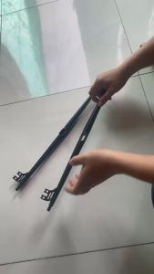 10 Cây cắm 47cm ( đầu kẹp ống 6/8mm) cây cắm 47cm 2 đầu gài cây cắm gắn béc k bù áp