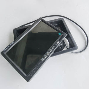 Headrest LCD Monitor ส่วนประกอบกรอบการติดตั้งวิดีโอที่นั่งด้านหลังขนาด 7 นิ้วสําหรับจอแสดงผล Headrest ยานยนต์