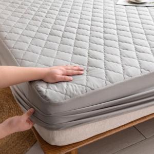 Waterproof Dust-Proof Bed Cover