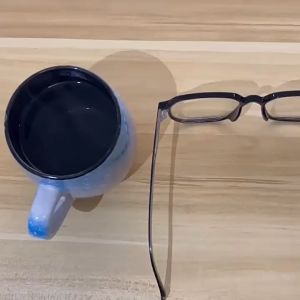 100Pcs Disposable Eyeglasses Cleaning Wipes Lens Fog Removal Cleaning Cloth
