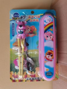 Set Alat Makan anak ada Sumpit Sendok bahan Stainless Gratis Tempat Simpan /Sumpit Chopstick Training