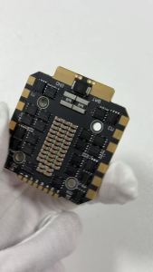 DAKEFPV 32-bit 4-in-1  ESC 8S 100A True 4-Channel Output for FPV Racing Drones