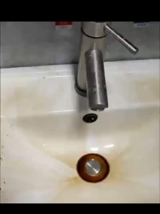 ✨HLHB สเปรย์ล้างห้องน้ำ น้ำยากำจัดคราบห้องน้ำ น้ำยาขจัดคราบห้องน้ำ น้ำยาล้างห้องน้ำ สเปรย์ทำสะอาด น้ำยาขัดห้องน้ำ น้ำยาดับกลิ่นชักโครก โฟมล้างห้องน้ำ สุขภัณฑ์ โฟมทำความสะอาดห้องน้ำ น้ำยาทำความสะอาดห้องน้ำ ขัดคราบน้ำบนกระจก