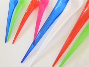100Pcs Ice Cream Dessert Spoons Disposable Plastic Ice Cream Spoon Milkshake Cake Spoon