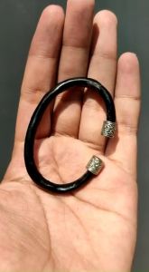 Gelang Akar Bahar Hitam Size Anak Model C Variasi Alpaka