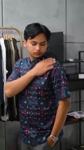 DGMFashion Kemeja Batik Pria Slim Fit Premium Pendek Salju Navy 6186