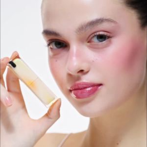 Joocyee 酵色 New Ultra-Shine 3.5g - Lipstick Glossy Plumping Minty Sensation - Singapore Exclusive - Local Delivery