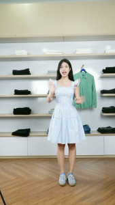 TheBlueTshirt - Đầm mini tay cánh tiên kẻ sọc kiểu nhún ôm viền zigzag lace cho nữ - Mini Dress