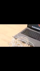 Phụ Kiện Cố Định Dây Cáp Sạc Nhiều Màu Xinh Bằng Silicon