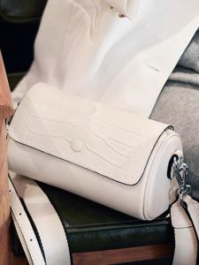 Modern Neutral Style Soft Leather Pillow Bag Small round Cylinder Crossbody Shoulder Bag for Young Women Casual Fashion