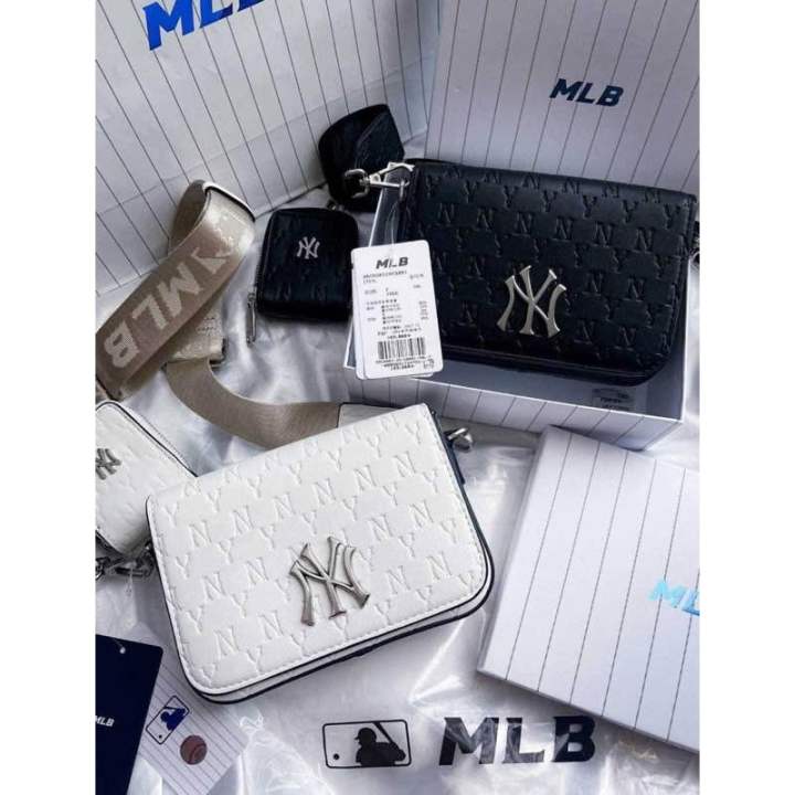 🌸🌸 MLB collection 🌸🌸 ครบชุด พร้อมกล่อง🎁 Size : 7.5 นิ้ว พร้อมใบลูก สาย ...