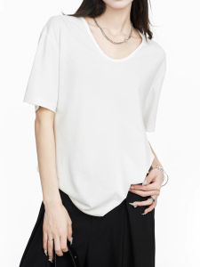 เสื้อยืดแขนสั้นผู้หญิง ทรงหลวม ผ้าผสมคอตตอนและโพลีเอสเตอร์ ฤดูร้อน 2025 เสื้อผ้าทำงานสไตล์เกาหลี สไตล์ยูนิค เสื้อผ้าลำลอง