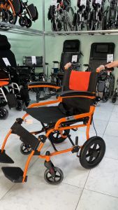 Xe Lăn Du Lịch Lucass X61 Khung Thép Nặng 11Kg Có Thể Gấp Gọn Bỏ Cốp Xe 4 Chỗ | Bảo Hành 12 Tháng Tại Siêu Thị Xe Lăn