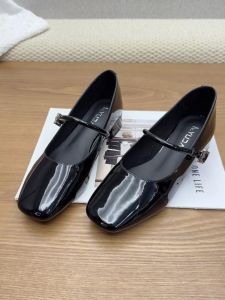 Spring 2025 New Mary Jane Shoes Square Head Slip-On Fashionable Leather Shoes with Buckle Elegant Commuting Womens Flats