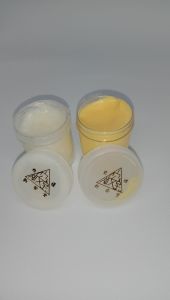 sepasang cream vitamin e segitiga flek hitam/komedo cream flek tebal membandel cream pemutih skincare glowing AMPUH original