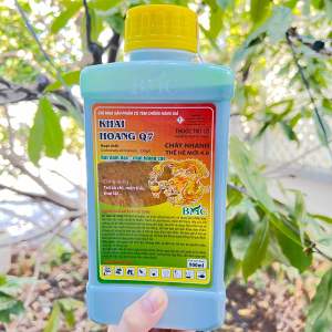 Thuốc trừ cỏ Q7 Khai hoang BMC trừ cỏ Q7 (Chai 900mL)