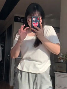 plus Size U-Neck White Short Sleeve Womens T-Shirt Slimming Loose Base Shirt Summer Fashion Inner Wear Korean Style Top