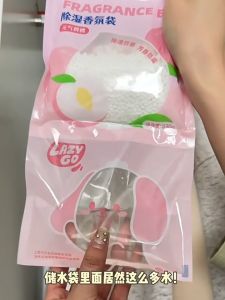 LAZYGO Wardrobe Dehumidification Bag 🌸 LAZYGO 可挂式衣柜除湿袋 Beg Nyahlembap Almari Penyegar Udara Hangable Household Dehumidification Artifact Moisture