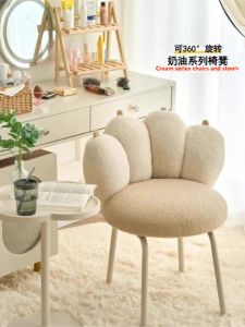 Luxury Velvet Makeup Chair Backrest Bench Cream Style Bedroom Rotatable Nail Salon Dressing Table Stool Adult Artistic Design