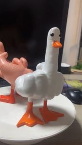 中指鸭-白色（Duck-You-231218-White） (1).mp4