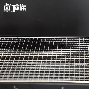 Popular snacks for movie nights: Lumen Family Squid Clams Abalone Scallops Braised Snacks | BBQ Skewer Spicy | Instant Squid Fries and French Fries for a casual night out in Crispy Honey Butter Curry and Original Flavors